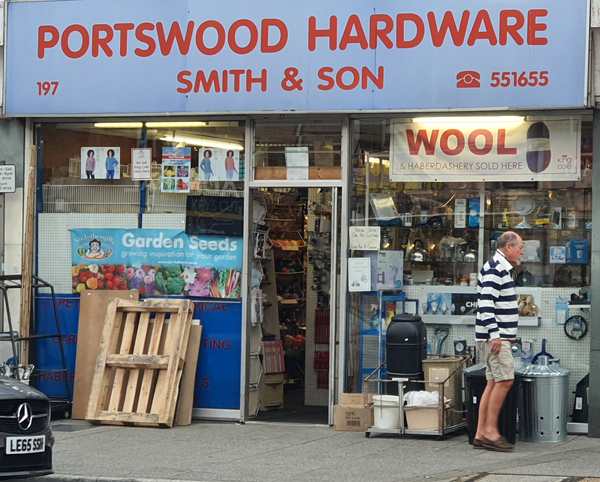 portswood hardware shop front 600px 20240820 113945